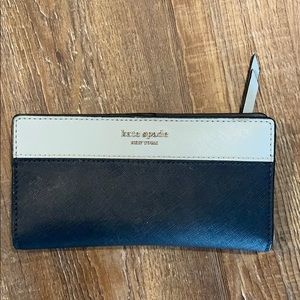 Kate Spade bifold wallet
